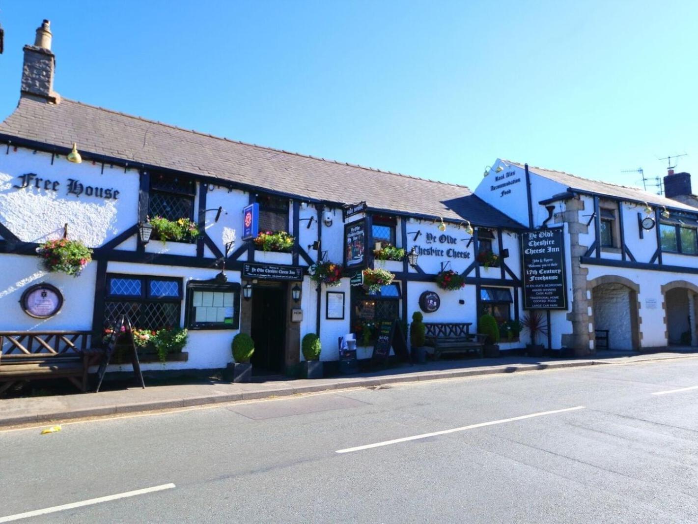 Ye Olde Cheshire Cheese Inn Castleton  Zewnętrze zdjęcie